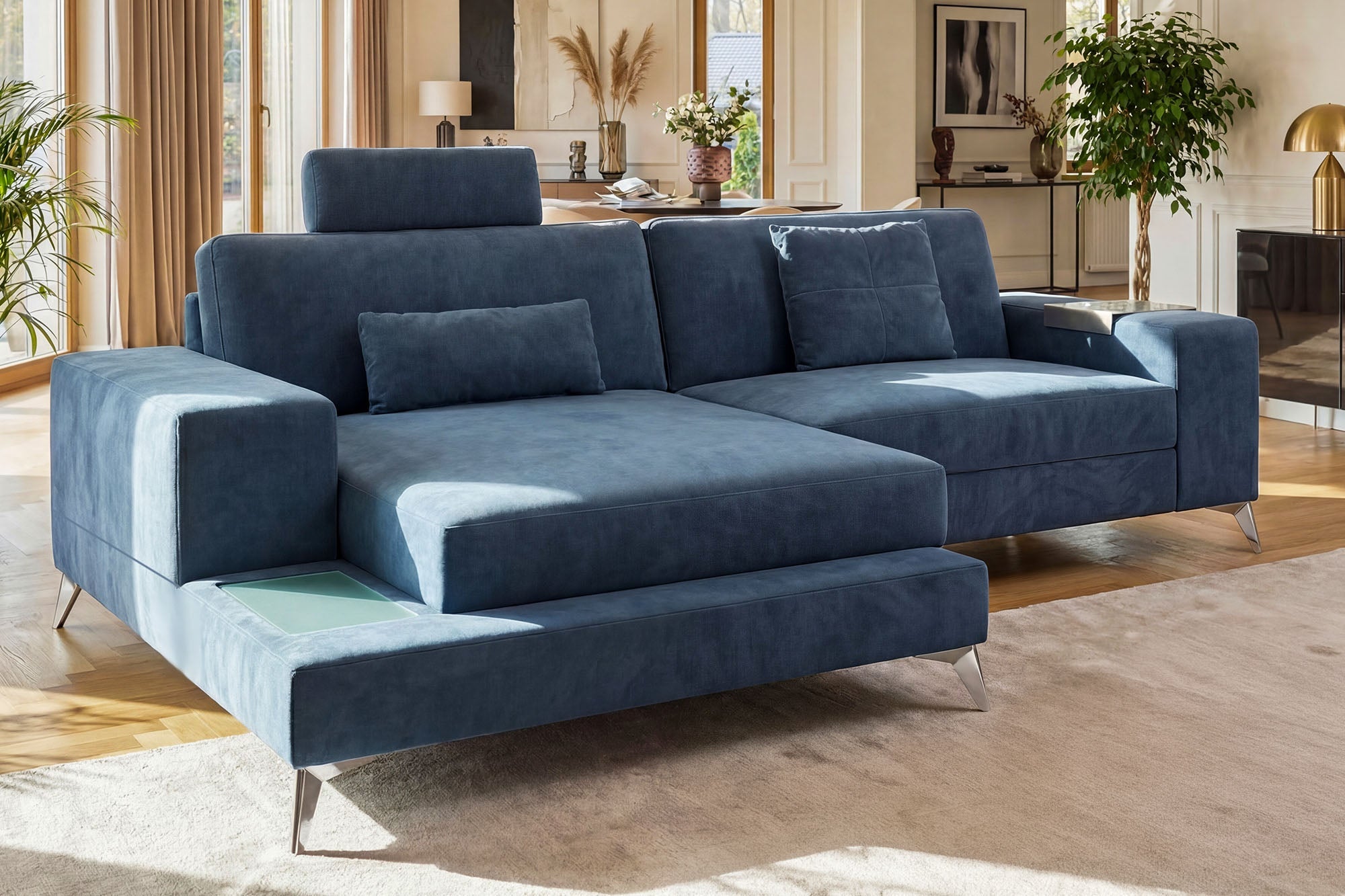 Maximilian IV [S] Kleines Stoffsofa mit Ottomane